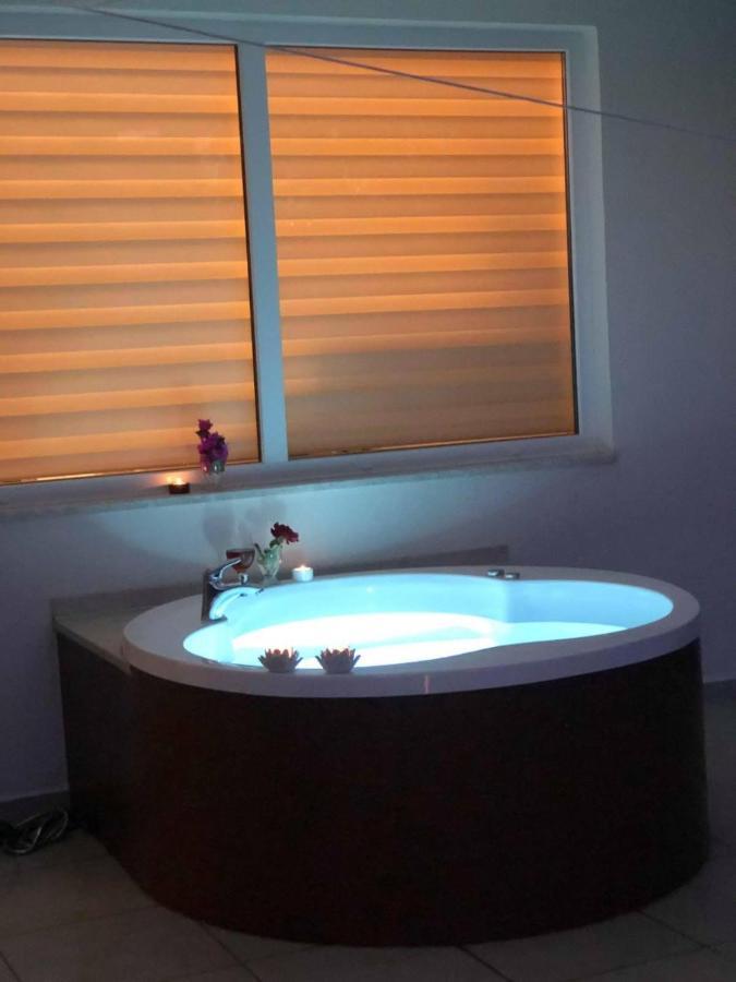 Babylon Luxury Villa With Private Pool And Indoor Heated Pool Side Exterior foto